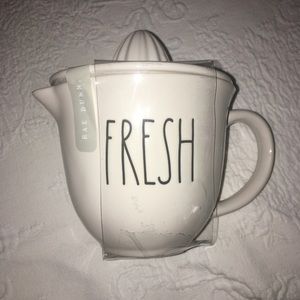 Rae Dunn “Fresh” Juicer